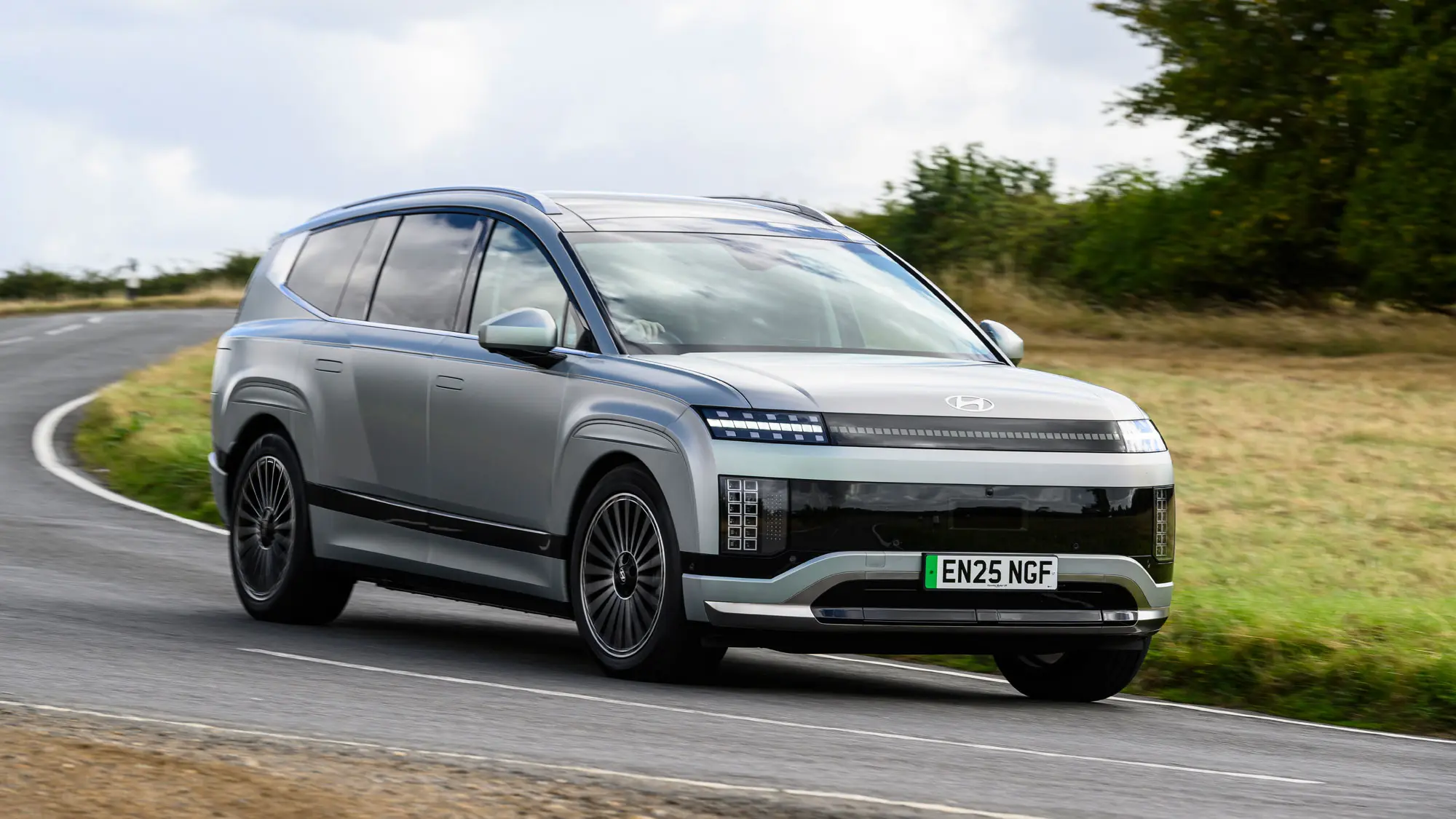 Best Electric SUVs 2025: Top Long-Range EV Family Cars in Europe Electric SUVs dominate the European car market in 2025. Drivers now demand zero emissions, long driving range, fast charging, and smart technology. Automakers respond with advanced electric powertrains, spacious interiors, and cutting-edge safety systems. Families, commuters, and adventure seekers now choose electric SUVs over petrol or diesel vehicles. The best electric SUVs in Europe for 2025 combine efficiency, performance, and reliability. Buyers now look beyond horsepower. Range anxiety matters less thanks to fast charging networks. Battery technology continues to improve. Electric motors deliver instant torque. Smart connectivity transforms everyday driving. This guide explores the top electric SUVs for 2025. It covers safety, driving range, charging speed, interior comfort, technology, and ownership value. It also explains future trends shaping electric mobility in Europe. Why Electric SUVs Lead the Market in 2025 Electric SUVs answer modern driving needs. Families want space. Urban drivers want clean mobility. Governments push stricter emission laws. Fuel prices remain unpredictable. Electric vehicles solve these challenges. Electric SUVs offer: Zero tailpipe emissions Lower running costs Smooth acceleration Quiet driving Advanced safety systems High resale value Charging infrastructure grows rapidly across Europe. Public fast chargers now appear on highways, shopping centers, and residential areas. Home charging solutions improve convenience. Battery durability increases. Manufacturers offer longer warranties. Electric SUVs now rival petrol cars in reliability and long-distance usability. Top Criteria for Choosing the Best Electric SUV 2025 Buyers must evaluate several key factors before purchasing an electric SUV. Driving Range Range defines how far the SUV can travel on a single charge. Modern electric SUVs now exceed 450 km. Premium models reach over 550 km. Long range reduces charging frequency. Charging Speed Fast charging saves time. DC fast chargers deliver 10–80% charge in under 30 minutes. Buyers should prioritize models with high charging capacity. Safety Ratings Euro NCAP safety ratings guide family buyers. Five-star ratings remain essential. Driver assistance systems increase protection. Interior Space Electric SUVs offer flat floors. Battery placement improves cabin room. Buyers should look for flexible seating and large boot capacity. Technology Smart infotainment, smartphone integration, voice control, digital dashboards, and OTA updates improve daily usability. Cost of Ownership Electric vehicles cost less to maintain. No oil changes. Fewer moving parts. Government incentives reduce purchase prices. Top Electric SUVs in Europe 2025 Tesla Model Y Range, Performance, and Technology Leader Tesla Model Y remains one of the best electric SUVs in Europe. The Long Range version delivers over 530 km. Dual motor all-wheel drive offers strong acceleration. Tesla software remains industry-leading. Interior space suits families. The rear seats fold flat. The boot offers excellent storage. The minimalist cabin includes a large touchscreen. Autopilot supports highway driving assistance. Charging speed reaches up to 250 kW on Superchargers. Tesla charging network ensures easy long-distance travel. Key strengths: Long driving range Fast charging High safety ratings Strong resale value Advanced software Volkswagen ID.4 Balanced Electric SUV for Families Volkswagen ID.4 offers practicality and comfort. The SUV delivers up to 520 km range. Rear-wheel drive and AWD versions available. Interior space feels generous. Boot capacity suits family needs. Digital cockpit remains intuitive. Ride quality stays comfortable on long trips. Safety features include adaptive cruise control, lane assist, traffic sign recognition, and automatic emergency braking. Key strengths: Smooth ride Spacious interior Reliable build quality Competitive pricing Strong dealer network Skoda Enyaq iV Space and Value Champion Skoda Enyaq delivers premium feel at an affordable price. The Enyaq offers up to 545 km range. Interior space rivals larger SUVs. Skoda smart storage solutions increase practicality. The infotainment system supports wireless Android Auto and Apple CarPlay. Driving remains comfortable and quiet. Safety systems include blind-spot monitoring, rear cross-traffic alert, adaptive cruise control, and lane centering. Key strengths: Huge boot space Long range Comfortable suspension Excellent value Family-friendly design Hyundai Ioniq 5 Fast Charging Innovation Hyundai Ioniq 5 stands out with ultra-fast charging. The 800V system charges from 10 to 80 percent in under 20 minutes. Range reaches around 480 km. Interior space feels lounge-like. Sliding rear seats improve flexibility. Vehicle-to-load function powers external devices. Advanced safety tech includes highway driving assist, collision avoidance, and blind-spot cameras. Key strengths: Ultra-fast charging Modern design Smart interior High-tech features Efficient motors Kia EV6 Sporty Electric Performance Kia EV6 combines performance with practicality. The GT-Line version delivers impressive acceleration. Range reaches 510 km. The interior features curved digital displays. Premium materials improve comfort. Driving dynamics feel engaging. Fast charging capability mirrors the Ioniq 5. Safety systems include adaptive cruise, lane assist, and parking sensors. Key strengths: Sporty handling Strong acceleration Fast charging Stylish design Long warranty Volvo EX30 Compact Premium Electric SUV Volvo EX30 targets urban drivers. Compact size suits city parking. Range reaches around 480 km. Dual motor version offers rapid acceleration. Volvo safety reputation remains strong. Interior uses recycled materials. Google-based infotainment improves usability. Key strengths: Premium feel Excellent safety Eco-friendly materials Smart software Urban-friendly size BMW iX1 Luxury Electric Driving BMW iX1 delivers premium driving experience. Dual motor AWD ensures strong traction. Range reaches 440 km. Interior quality feels upscale. BMW iDrive system remains user-friendly. Driving dynamics feel sporty. Key strengths: Premium build Sharp handling High safety Strong brand value Comfortable seats Renault Scenic E-Tech Family Electric Crossover Renault Scenic returns as an electric SUV. Range reaches up to 620 km with larger battery. Flat floor improves legroom. The interior feels spacious. Rear seats suit children and adults. Renault safety systems perform well in Euro NCAP. Key strengths: Exceptional range Family-friendly design Modern tech Competitive price Comfortable ride Peugeot e-3008 Stylish Electric SUV Peugeot e-3008 features bold styling. Panoramic curved display dominates dashboard. Range reaches 525 km. Interior materials feel premium. Driving comfort remains smooth. Safety tech includes adaptive cruise, lane assist, and collision braking. Key strengths: Unique design Long range Advanced cockpit Comfortable seats Good resale Ford Explorer EV American Power Meets European Efficiency Ford Explorer EV arrives with modern electric platform. Range exceeds 500 km. Interior feels spacious. Infotainment system runs on Android Automotive. Driver assistance features include adaptive cruise, lane centering, blind-spot monitoring, and parking assist. Key strengths: Strong range Comfortable cabin Good value Reliable brand Advanced safety Electric SUV Safety Systems in 2025 Safety defines family cars. Electric SUVs now include: Automatic emergency braking Lane keep assist Blind-spot monitoring Rear cross-traffic alert Driver fatigue detection 360-degree cameras Adaptive cruise control Euro NCAP tests show high scores for modern EVs. Battery placement improves stability. Low center of gravity reduces rollover risk. Manufacturers reinforce battery packs with steel frames. Crash structures absorb impact energy. Pedestrian detection systems protect road users. Charging Infrastructure Across Europe Charging networks expand rapidly. Major providers include: Ionity Tesla Superchargers Fastned Shell Recharge Allego Highway fast chargers now cover long-distance routes. Urban AC chargers support overnight charging. Home wallboxes deliver full charge overnight. Charging apps locate stations. Real-time availability prevents waiting. Payment systems improve convenience. Electric SUV Running Costs Electric SUVs cost less to operate than petrol vehicles. Savings include: Lower energy cost per km No oil changes Reduced brake wear Fewer moving parts Tax incentives Insurance premiums decrease for vehicles with high safety ratings. Many governments offer EV subsidies. Battery Technology in 2025 Battery technology improves rapidly. Modern electric SUVs use: Lithium-ion cells Thermal management systems Regenerative braking Smart charging software Manufacturers offer 8-year battery warranties. Degradation remains minimal. Fast charging does not significantly reduce battery life when used correctly. Solid-state batteries remain under development. Future models may offer even longer range. Interior Technology and Connectivity Electric SUVs now act as smart devices. Features include: Over-the-air updates Voice assistants Wireless phone charging Cloud navigation Driver profiles Smartphone apps Parents monitor vehicle status remotely. Pre-conditioning warms cabin before entry. App-based locking improves security. Environmental Benefits of Electric SUVs Electric SUVs reduce CO2 emissions. Renewable energy improves sustainability. Recycling programs manage battery disposal. European regulations push zero-emission vehicles. Cities restrict diesel access. EVs gain priority parking and toll benefits. Best Electric SUV by Category Best Overall Tesla Model Y Best Value Skoda Enyaq Best Fast Charging Hyundai Ioniq 5 Best Premium BMW iX1 Best Family SUV Renault Scenic E-Tech Best Urban EV Volvo EX30 Future Trends for Electric SUVs The future of electric SUVs looks promising. Longer Range New batteries will exceed 700 km range. Faster Charging Ultra-fast chargers will deliver 80% charge in under 10 minutes. Autonomous Driving Highway autopilot systems will improve. Hands-free driving will expand. Wireless Charging Parking pads will charge vehicles without cables. Sustainable Materials Manufacturers will use recycled plastics and vegan leather. Who Should Buy an Electric SUV in 2025 Electric SUVs suit: Families City commuters Environmentally conscious drivers Long-distance travelers Tech enthusiasts Final Verdict Electric SUVs dominate Europe in 2025. They deliver long driving range, low running costs, smart technology, and excellent safety. Charging infrastructure eliminates range anxiety. Battery reliability improves. Tesla Model Y leads performance. Skoda Enyaq delivers unbeatable value. Hyundai Ioniq 5 impresses with fast charging. Renault Scenic E-Tech offers family comfort. Electric SUVs now outperform petrol rivals in daily usability. Buyers benefit from silent driving, instant torque, and modern connectivity. The future of driving remains electric. Electric SUVs represent the smartest investment for European drivers in 2025.